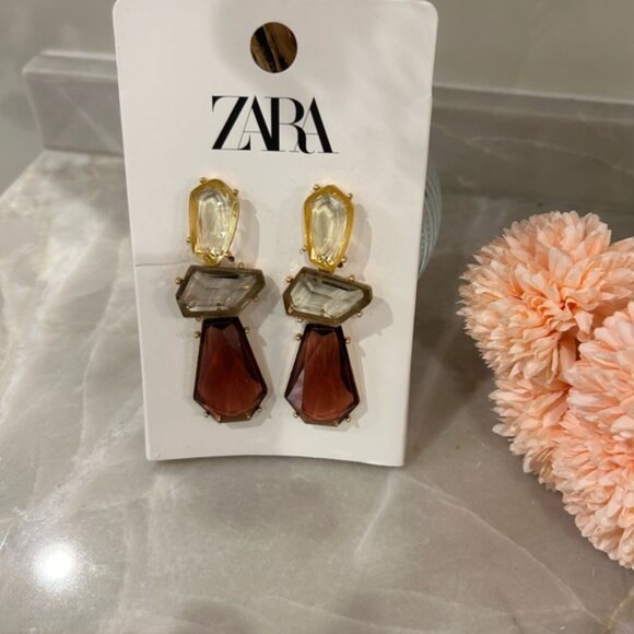 ZARA Resin Earrings - Picture 7 of 9